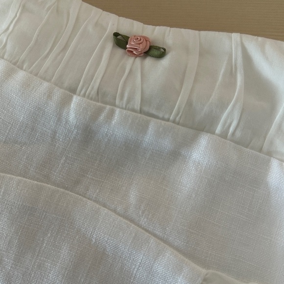 NEW Reformation Emery Linen Top Flower Detail White Ivory | size 2 - Picture 10 of 12